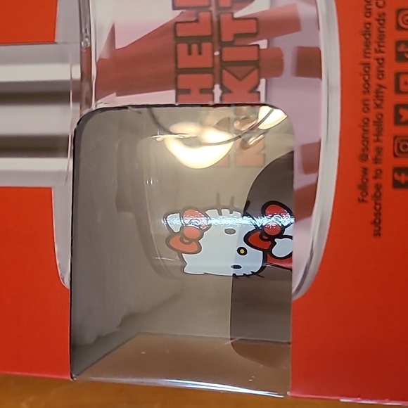 Hello Kitty reed diffuser - Picture 7 of 7